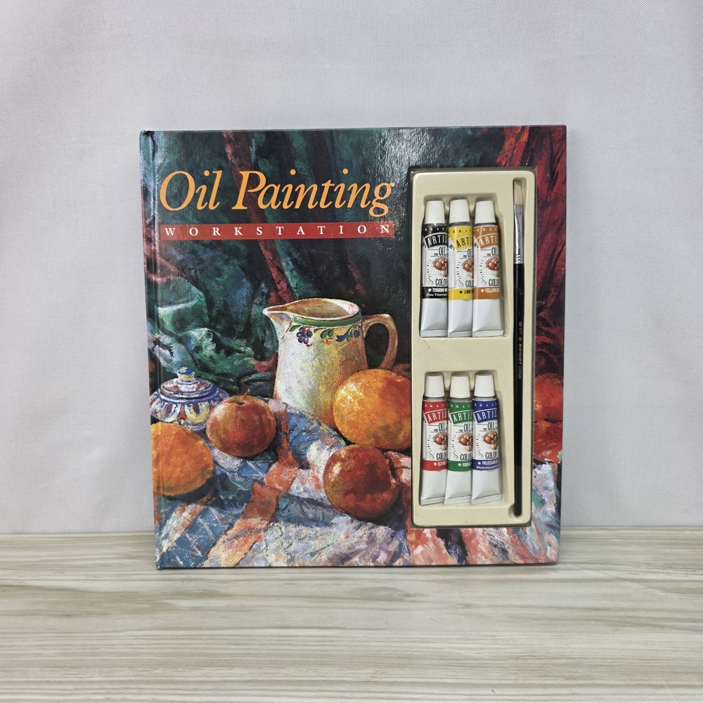 Oil Painting Workstation Set with Assorted Colors
